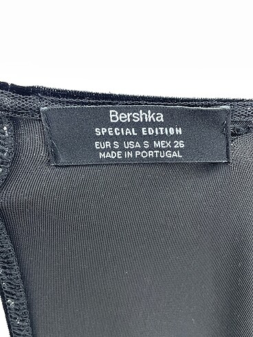 s Beden siyah Renk Bershka Kısa Elbise %70 İndirimli.