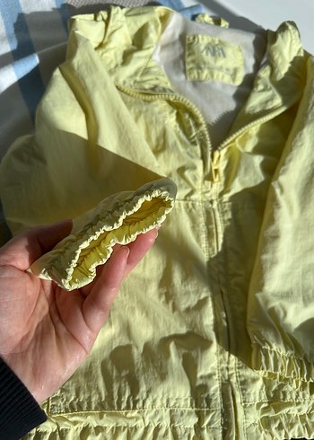 Erkek Çocuk Sarı Yağmurluk - Görsel 3