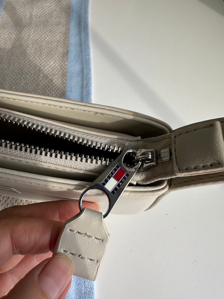 tommy Bej Deri Kadın Omuz Çantası - Görsel 5