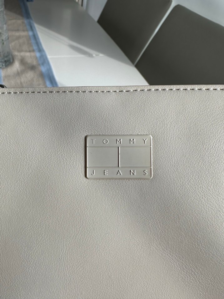 tommy Bej Deri Kadın Omuz Çantası - Görsel 3