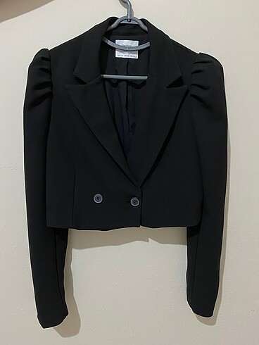 Bershka Siyah crop blazer ceket