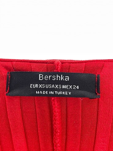 xs Beden çeşitli Renk Bershka Günlük Elbise %70 İndirimli.