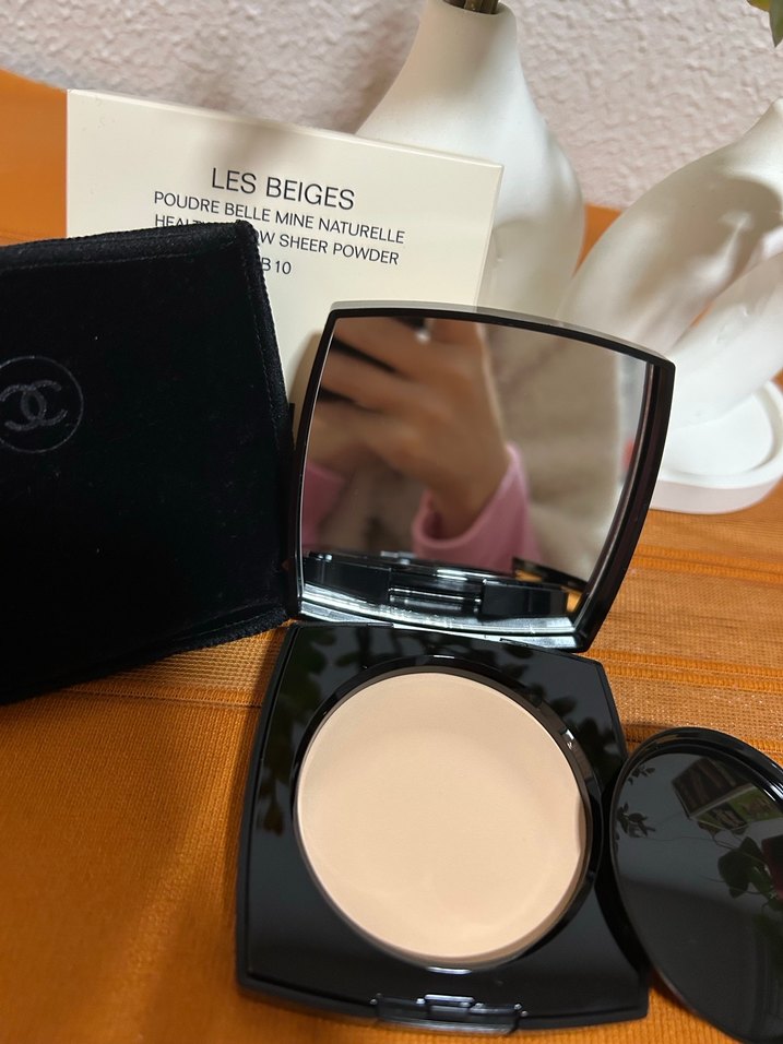 Chanel Les Beiges Doğal Aydınlık Pudra B10 - Görsel 4