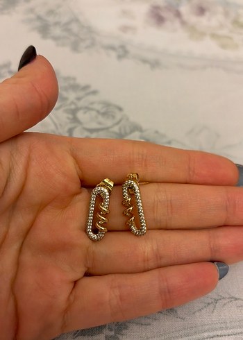 Zincir Detaylı Altın Renk Midi Küpe Çelik - Görsel 2