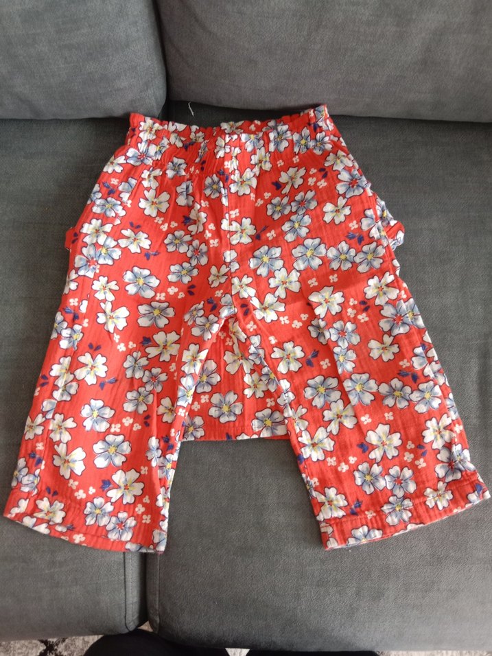 Kız Çocuk Renkli Çiçekli Volanlı Takım - Görsel 2