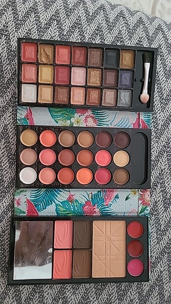 Dior Sıfır ürün. Makeuptime marka
