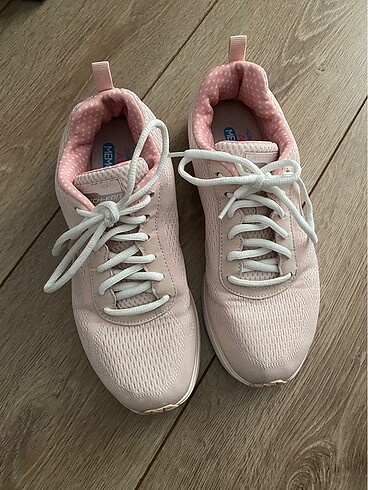 Skechers Spor Ayakkabı