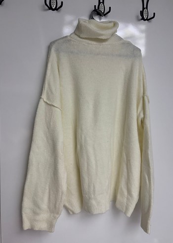 Kadın Beyaz Boğazlı Triko Kazak - Görsel 2