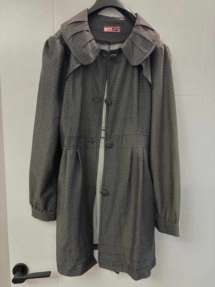 Düğmeli Uzun Gri Puantiyeli Kadın kaban - Görsel 2