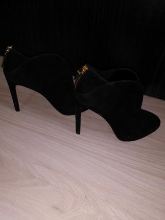 nine west bootie