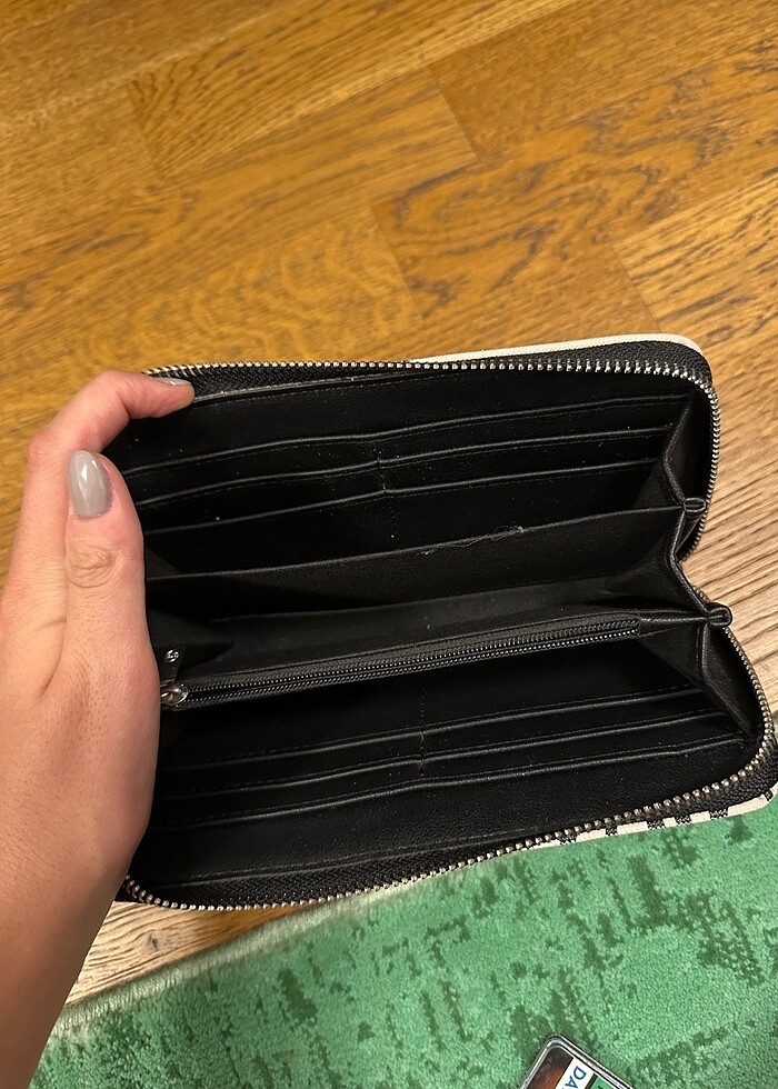 Stradivarius Cüzdan - Görsel 3