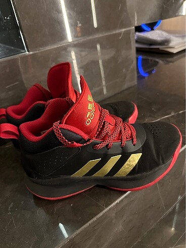 35 Beden siyah Renk Adidas Çocuk Bot