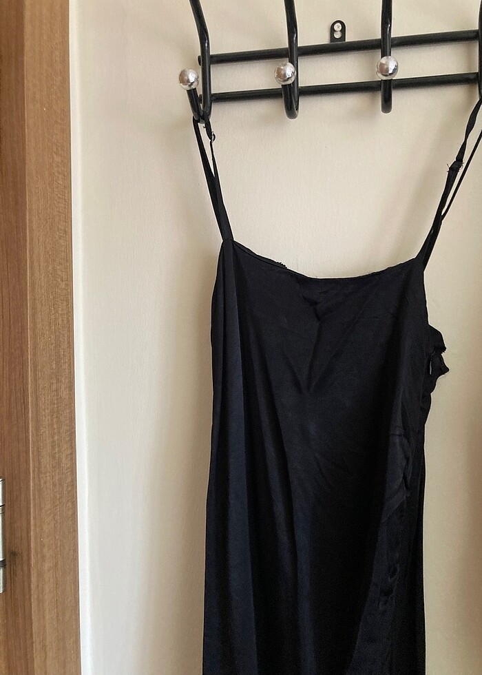 Ambar saten elbise - Görsel 4