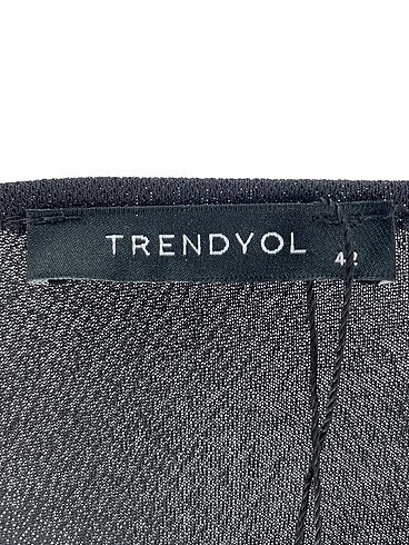 42 Beden siyah Renk Trendyol & Milla Kısa Elbise %70 İndirimli.