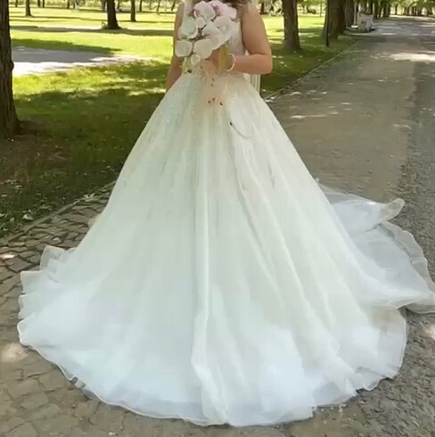 Özel tasarım prenses model gelinlik