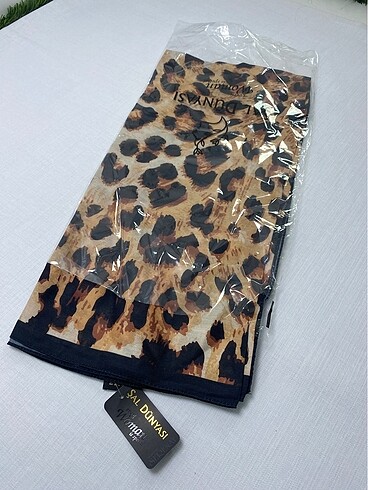 Diğer İpek Scarf Eşarp Leopar Desen