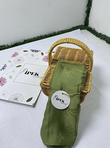 Jakar eşarp yeşil