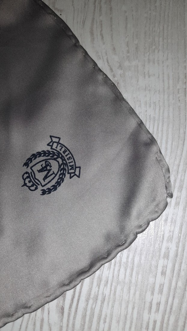 Bej Kadın Drapeli Minimalist eşarp gümüş yakın rengi - Görsel 3