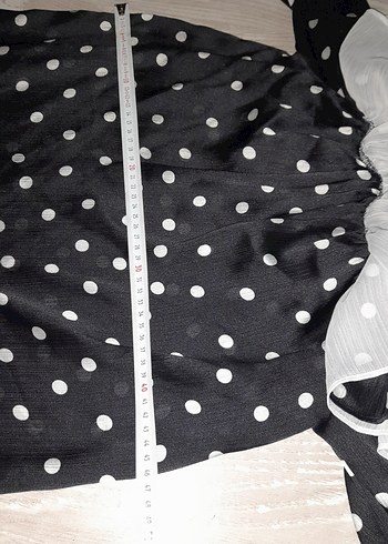 Puantiye Desenli Siyah Fırfırlı Bluz - Görsel 14