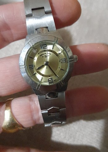 Kadın Saat pili bitmiş - Görsel 4