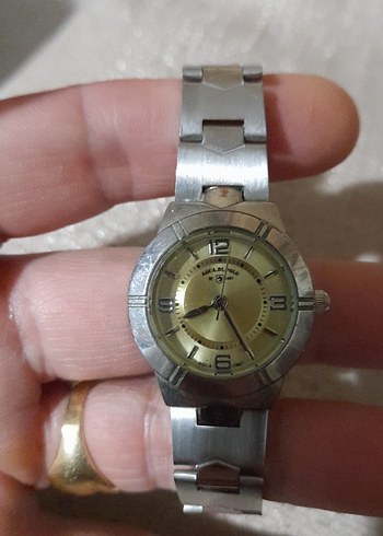 Kadın Saat pili bitmiş - Görsel 6