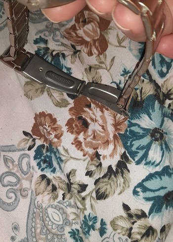 Bayan saat pili bitmiş - Görsel 13