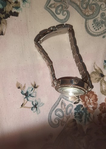 Bayan saat pili bitmiş - Görsel 10