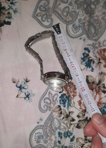 Bayan saat pili bitmiş - Görsel 11