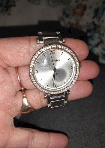 Bayan saat pili bitmiş - Görsel 4