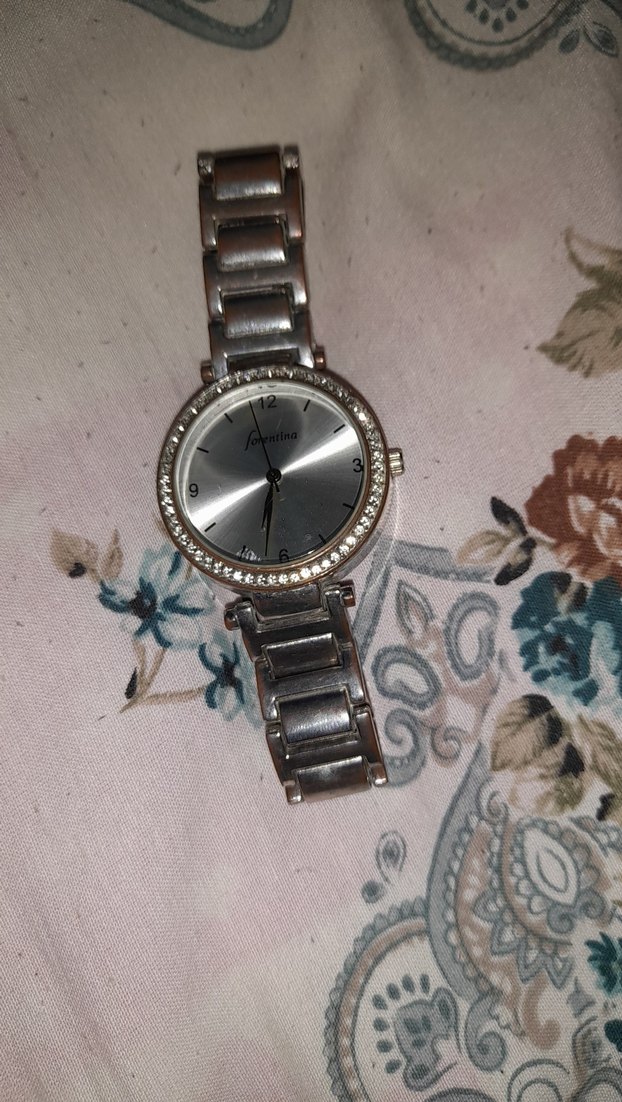 Bayan saat pili bitmiş - Görsel 2