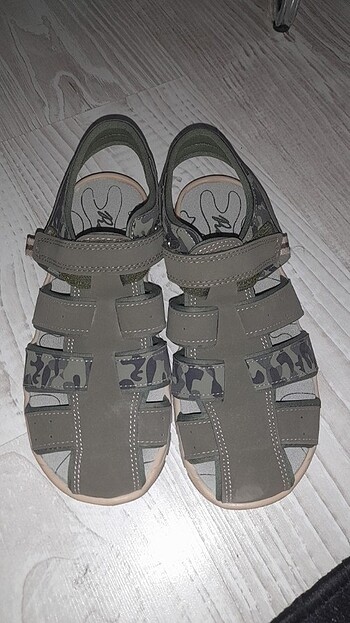Erkek çocuk sandalet terlik 