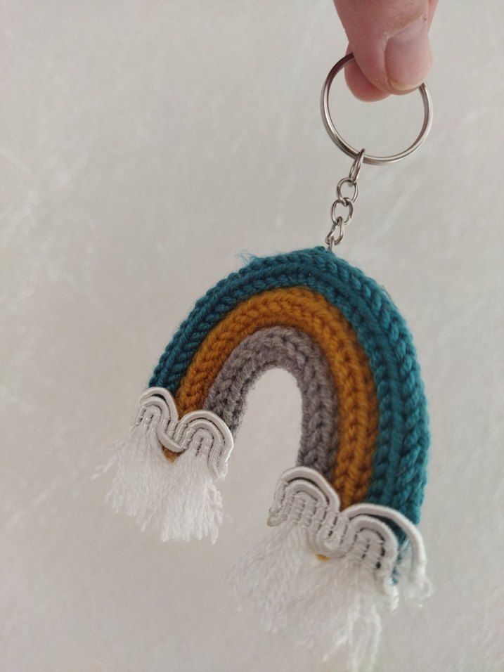 Renkli Gökkuşağı Modelli Tricotin Örgü Bohem Anahtarlık - Görsel 2