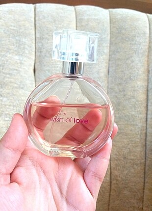 Avon wish of love 