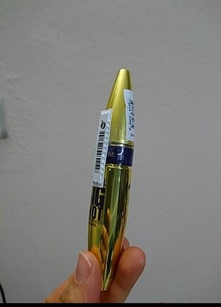 MAYBELLİNE BİG SHOT