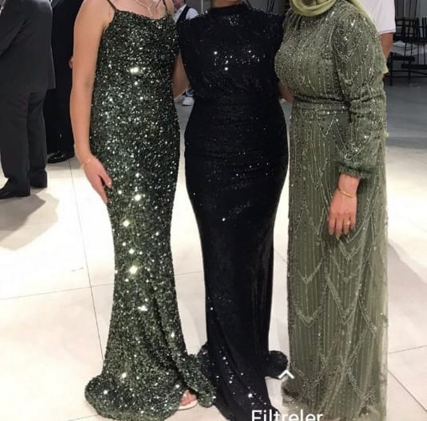 Yeşil İşlemeli Uzun Kollu Abiye Elbise - Görsel 3