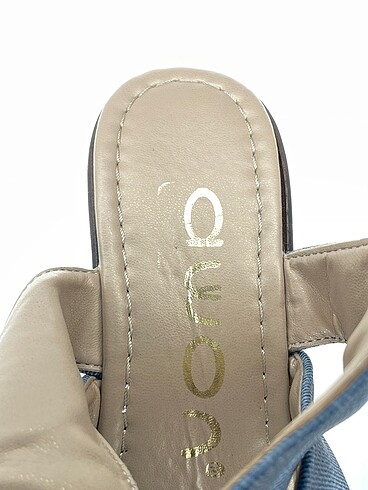 38 Beden mavi Renk PreLoved Platform %70 İndirimli.
