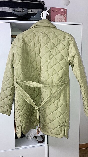 Diğer Tendyolmilla yeşil oversize kalıp kemerli mont