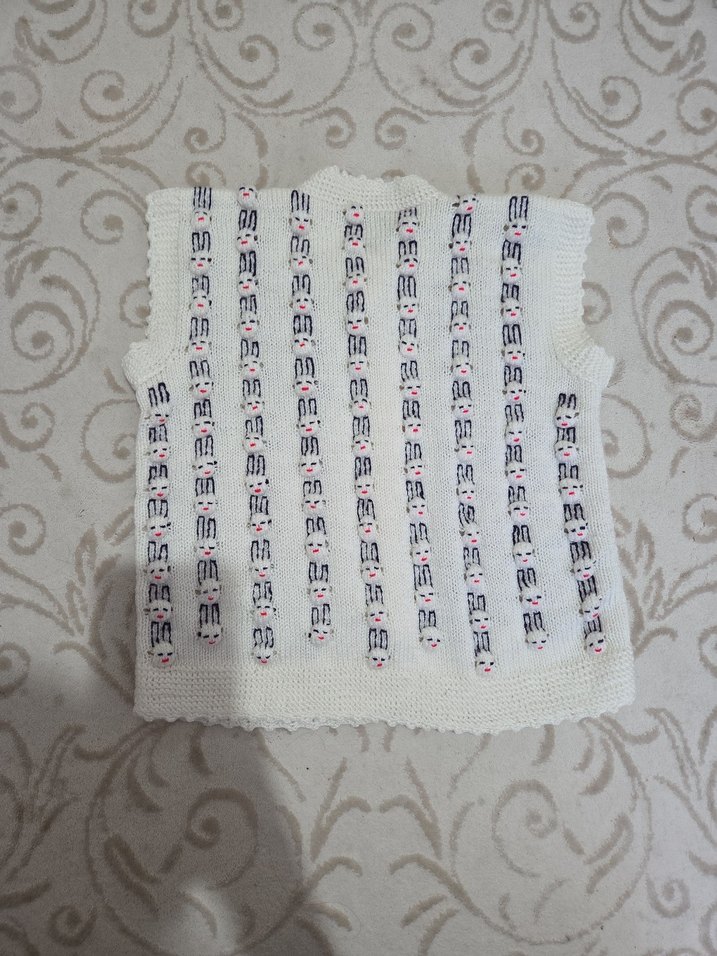 Nakışlı Beyaz Kız Çocuk Kolsuz Hırka,örgü hırka - Görsel 5