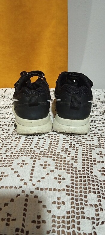 28 Beden siyah Renk Ayakkabı