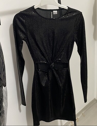 H&M 34 beden kısa gece elbisesi