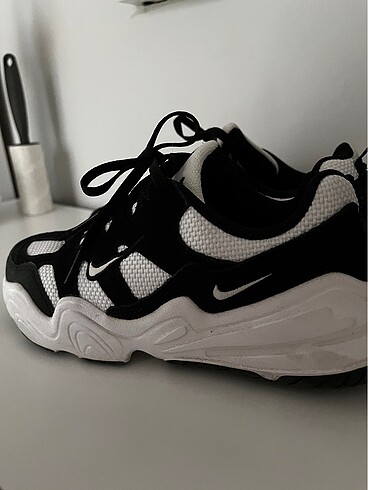 35,5 Beden nike tech hera