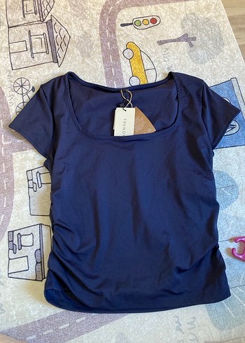 Lacivert U Yakalı Crop Tişört - Görsel 5