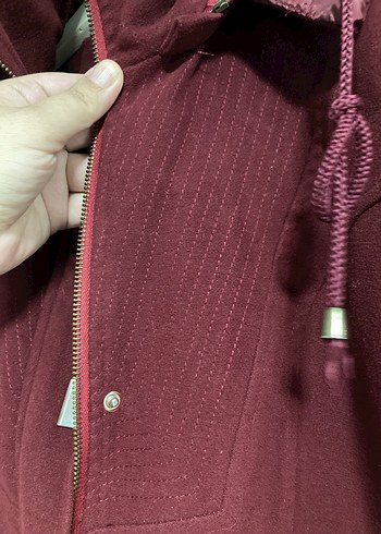 Kapüşonlu Bordo Kadın Kaban - Görsel 8
