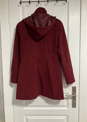 Kapüşonlu Bordo Kadın Kaban - Görsel 4