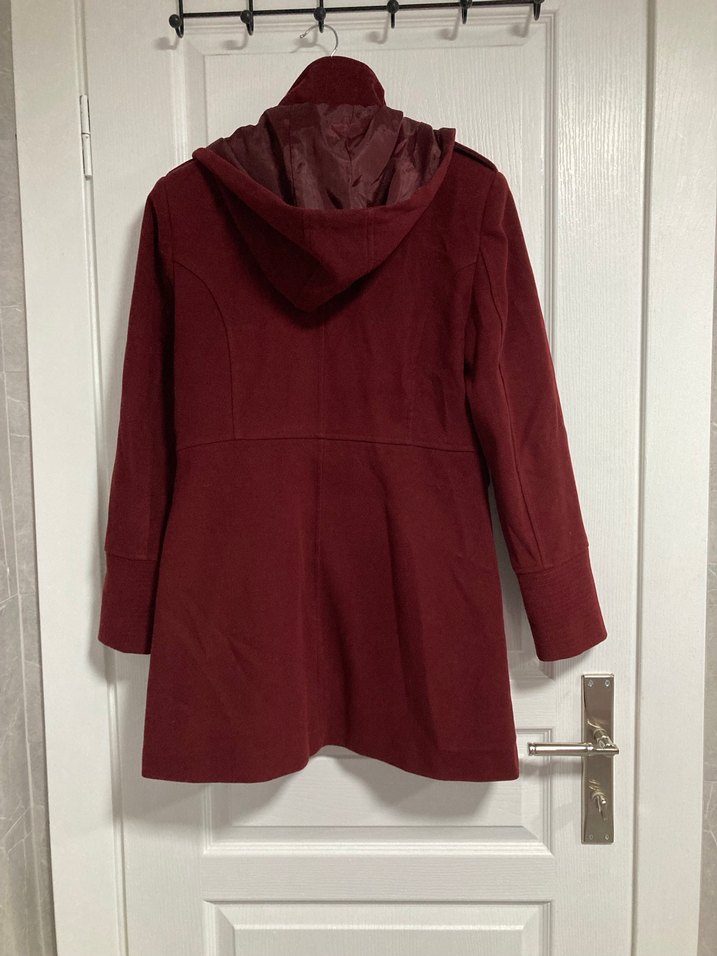 Kapüşonlu Bordo Kadın Kaban - Görsel 4