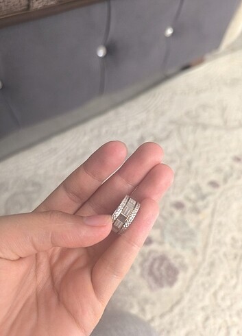  Beden gri Renk Bayan yüzük 925 ayar gümüş yüzük yeni hiç kullanılmadı