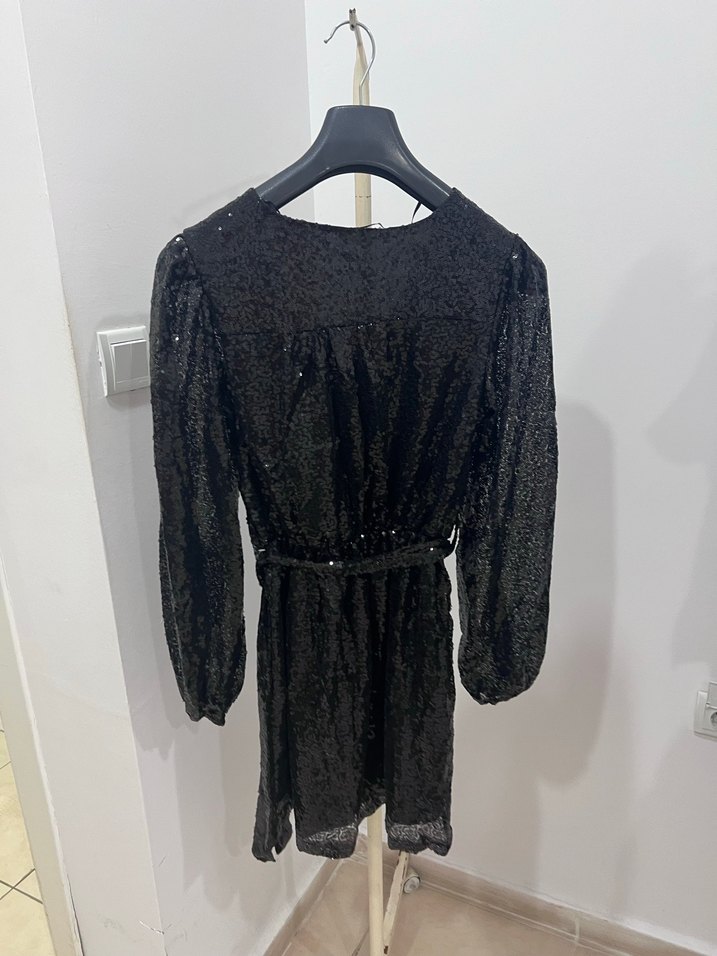 Siyah Uzun Kollu Yılan Desenli Gece Elbisesi - Görsel 2