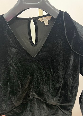 Siyah Süet Volanlı V Yaka Mini Bluz - Görsel 3
