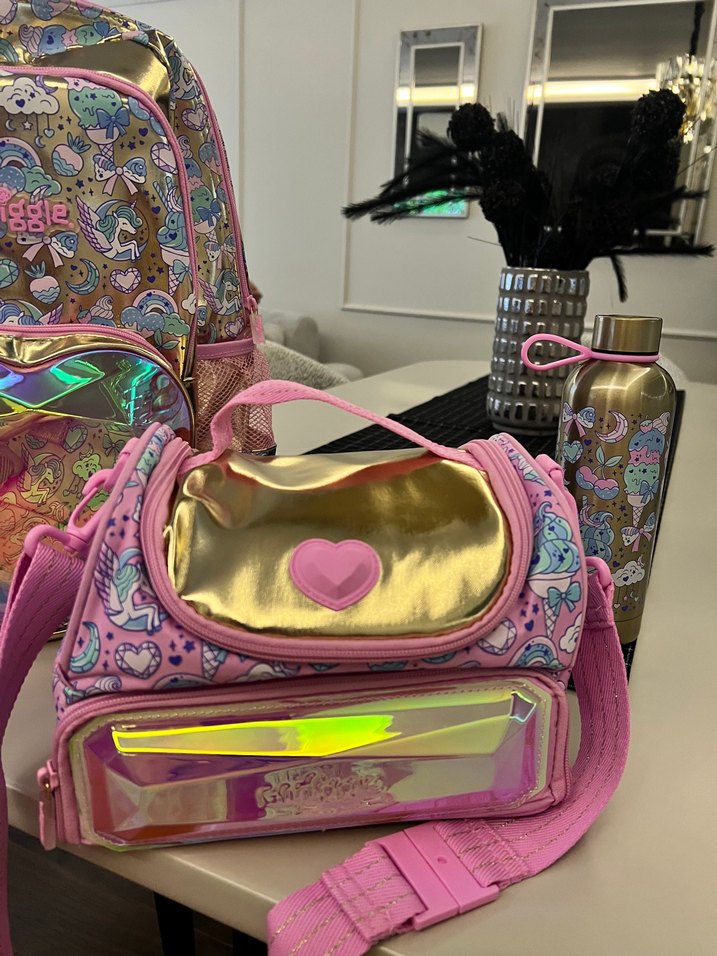 Smiggle Parlak Çok Renkli Çocuk Okul Çantası - Görsel 3