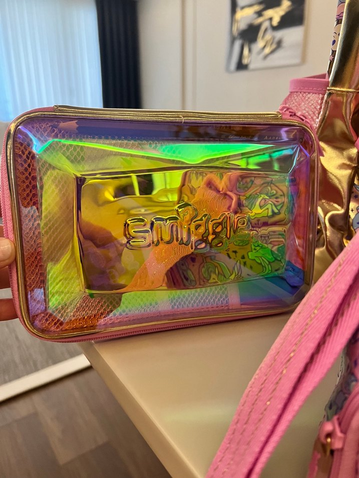 Smiggle Parlak Çok Renkli Çocuk Okul Çantası - Görsel 4